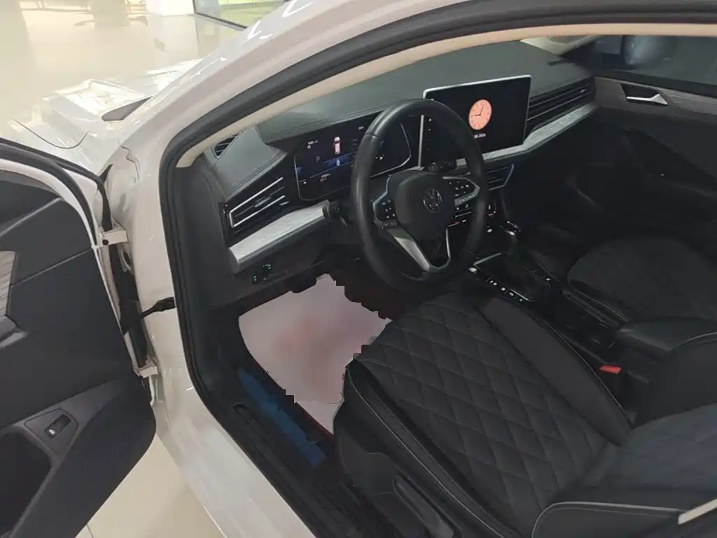Volkswagen Sagitar — миниатюра 16
