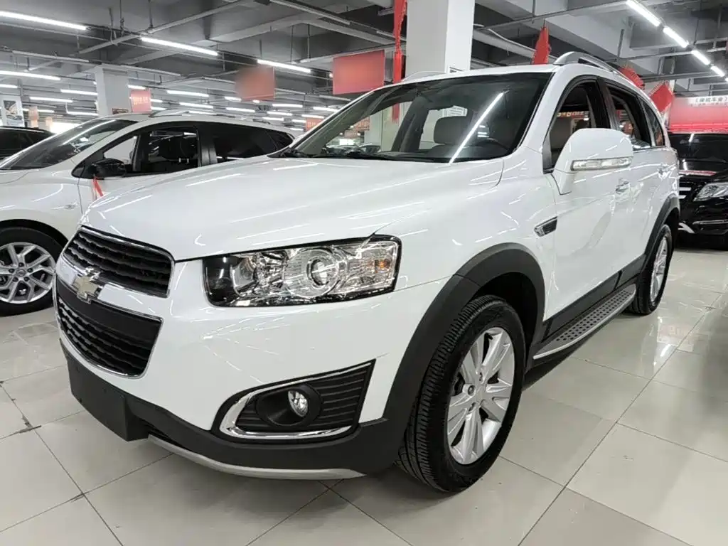 Chevrolet Captiva — миниатюра 2