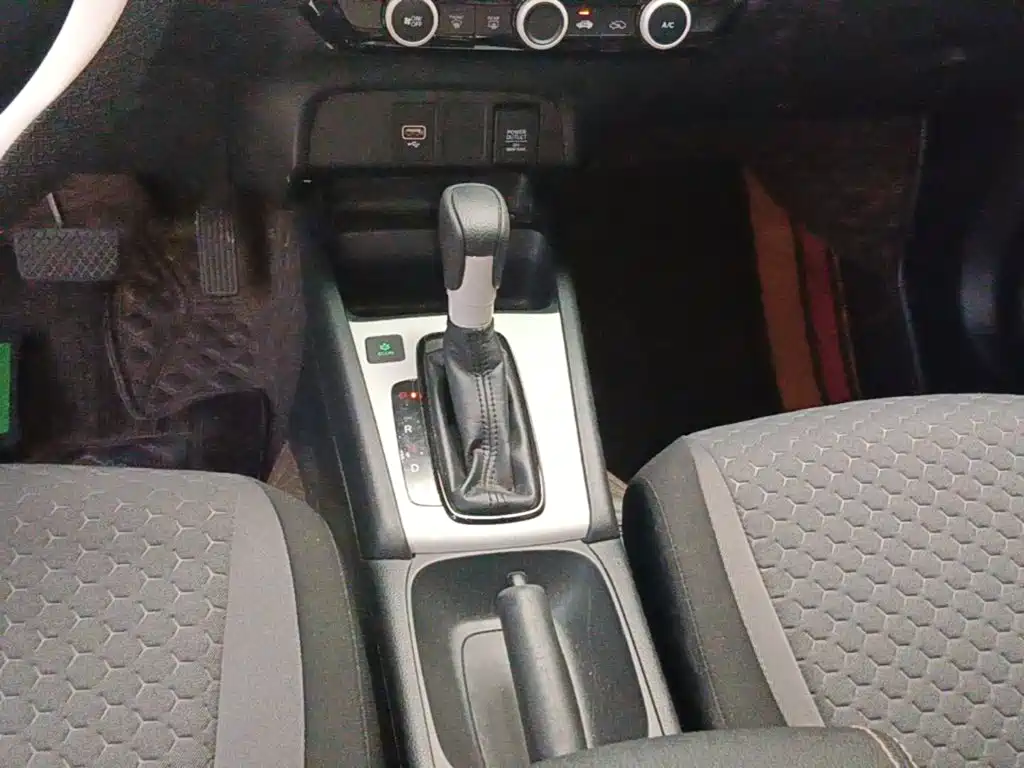 Honda Fit — миниатюра 14