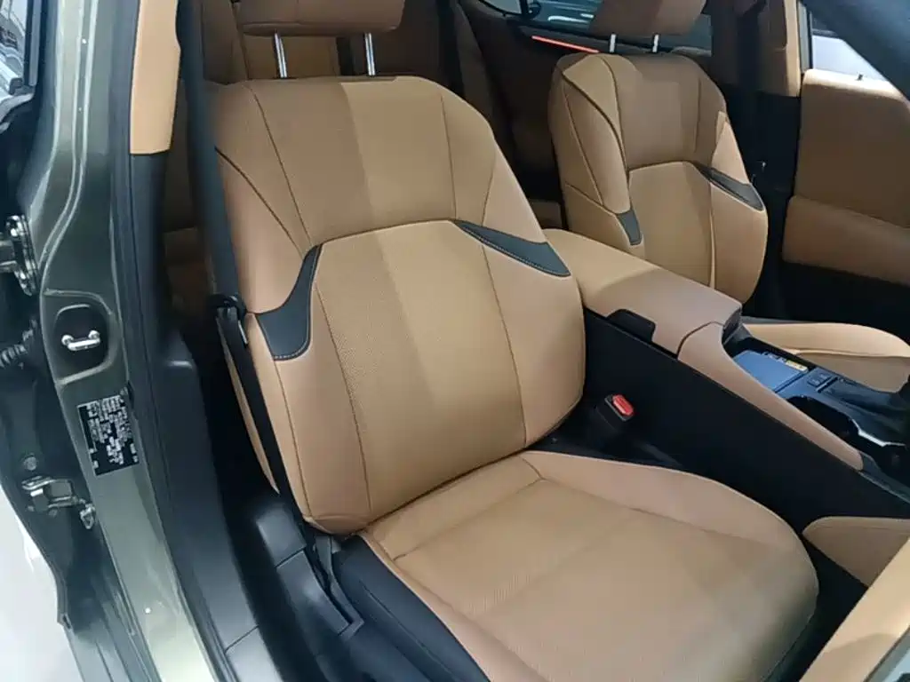 Lexus ES — миниатюра 25
