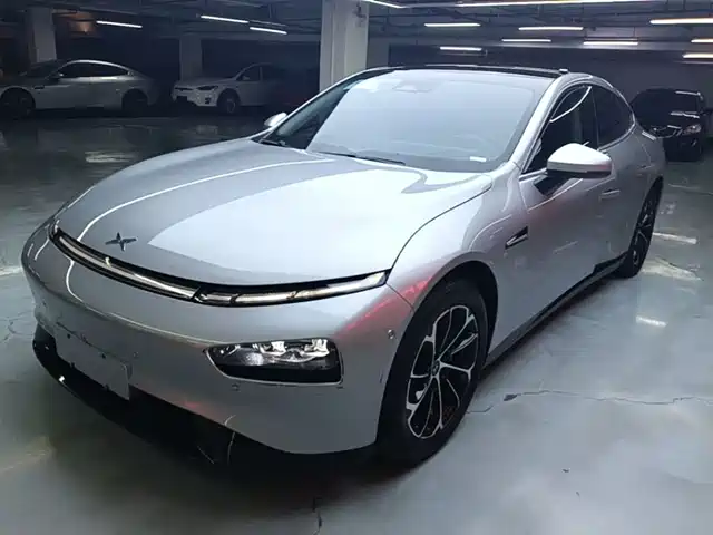 XPeng P7