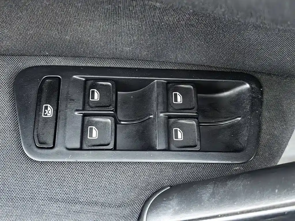 Volkswagen Golf — миниатюра 9