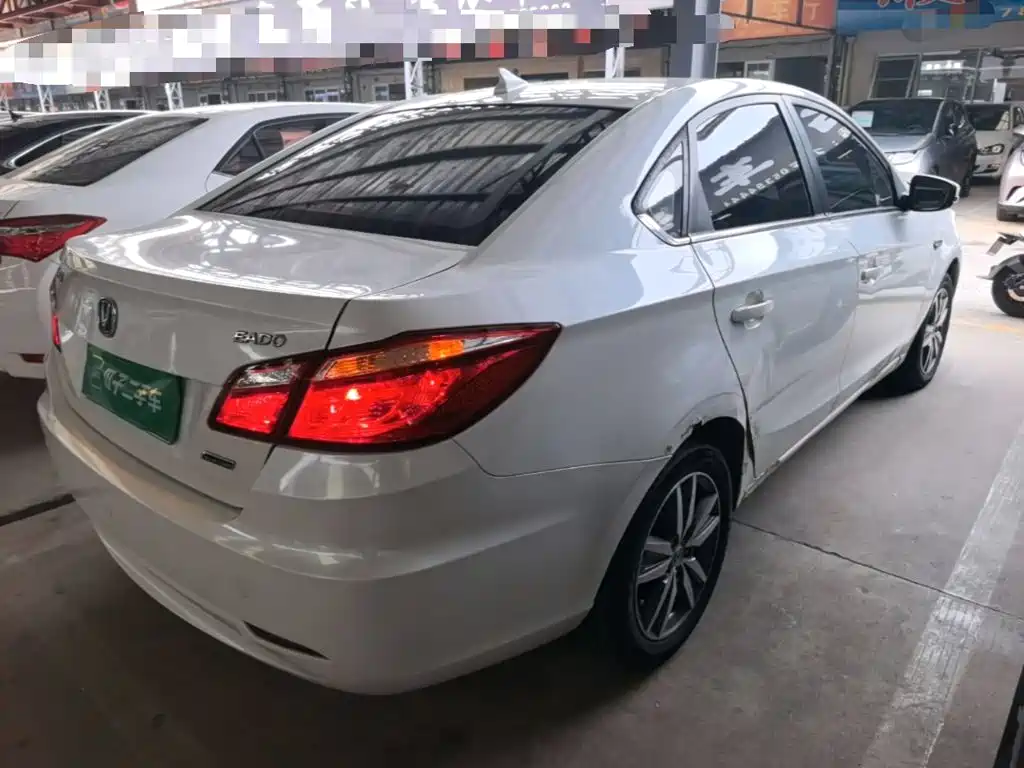 Changan Eado — миниатюра 7