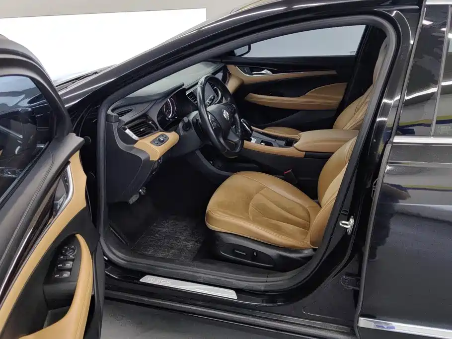 Buick LaCrosse — миниатюра 9