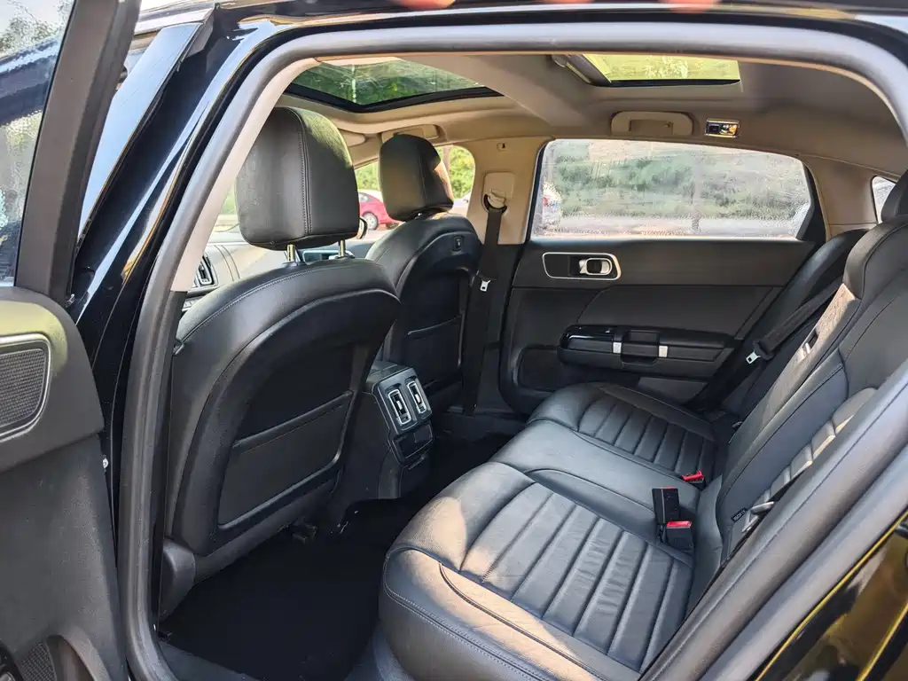 Citroen C6 — миниатюра 6