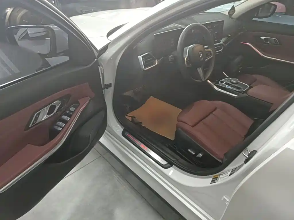 BMW i3 — миниатюра 16
