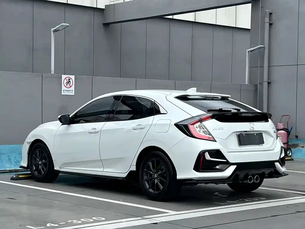 Honda Civic 2021 HATCHBACK 220TURBO CVT