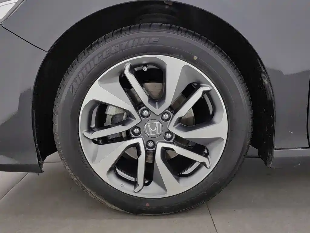 Honda Inspire — миниатюра 17