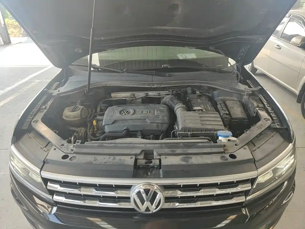 Volkswagen Tiguan L — миниатюра 20