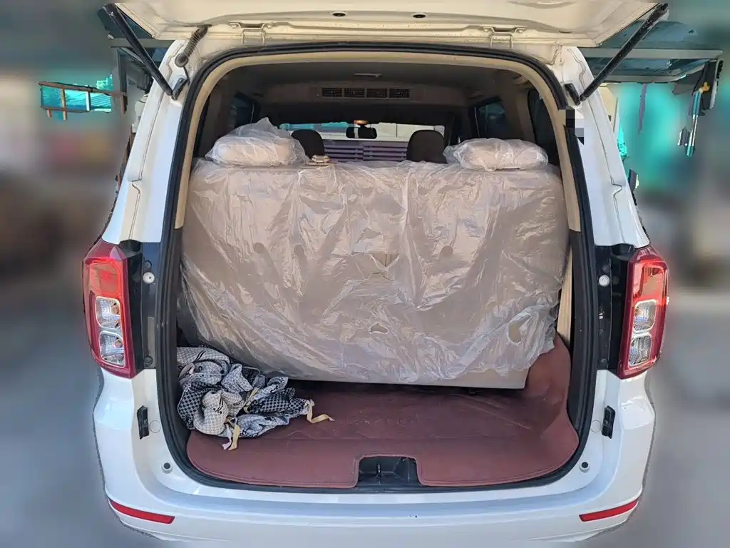 Wuling Hongguang — миниатюра 10