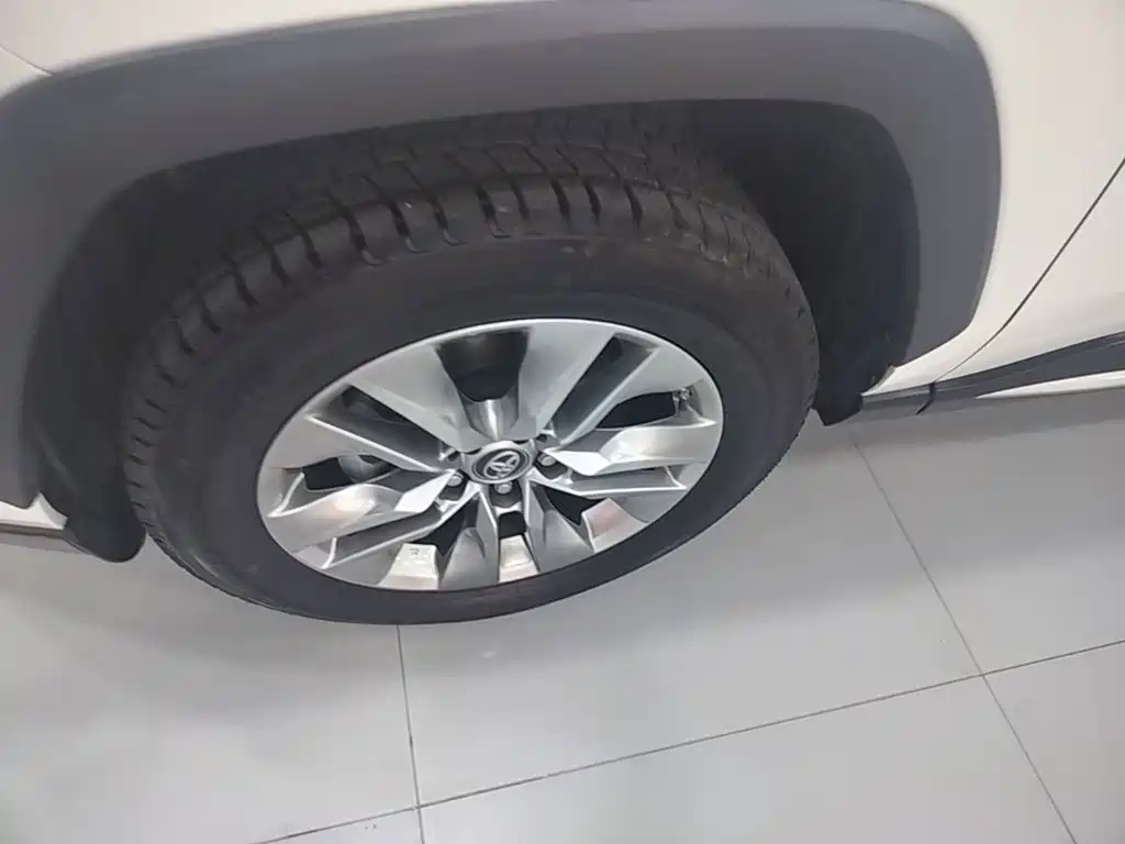 Toyota Wildlander — миниатюра 23
