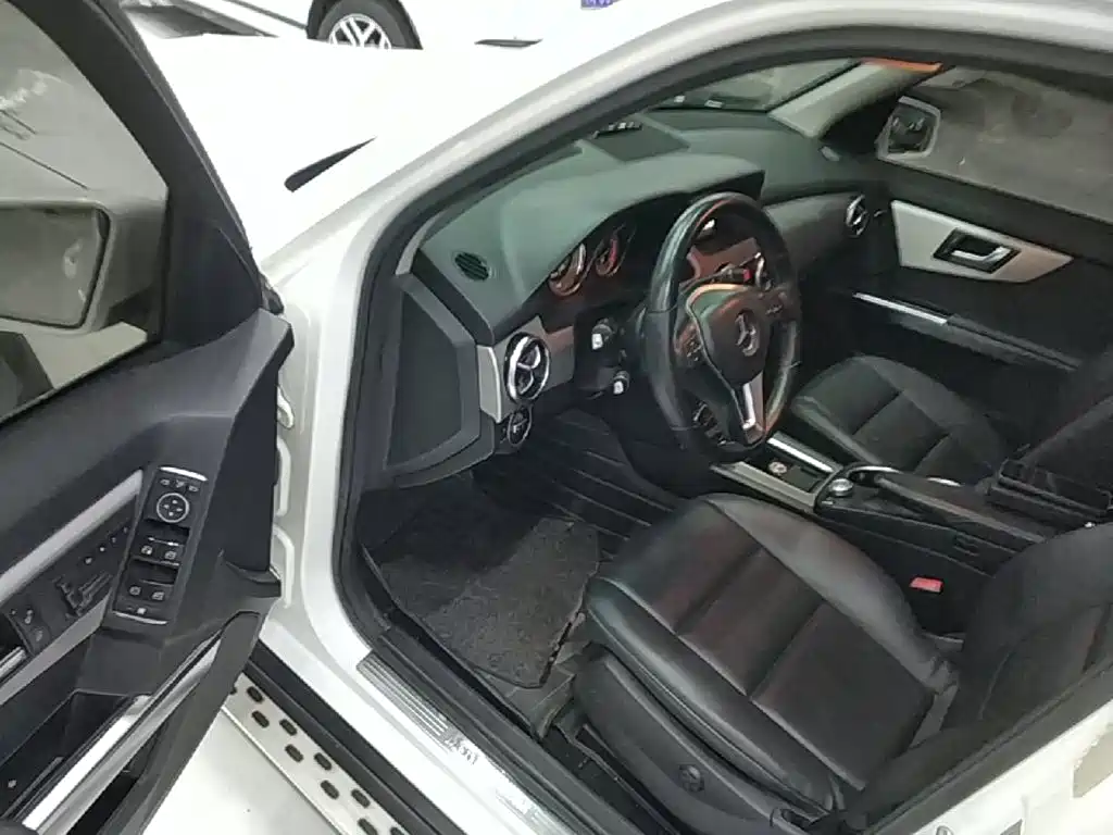 Mercedes-Benz GLK-Class — миниатюра 16