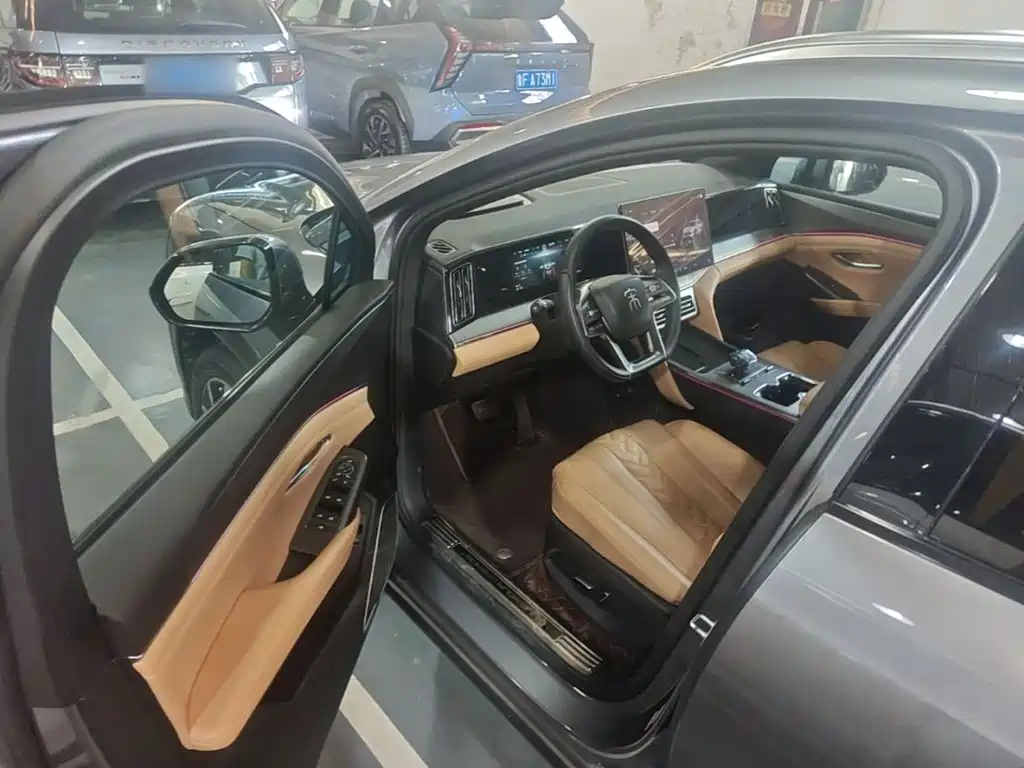 BYD L DM-i — миниатюра 16