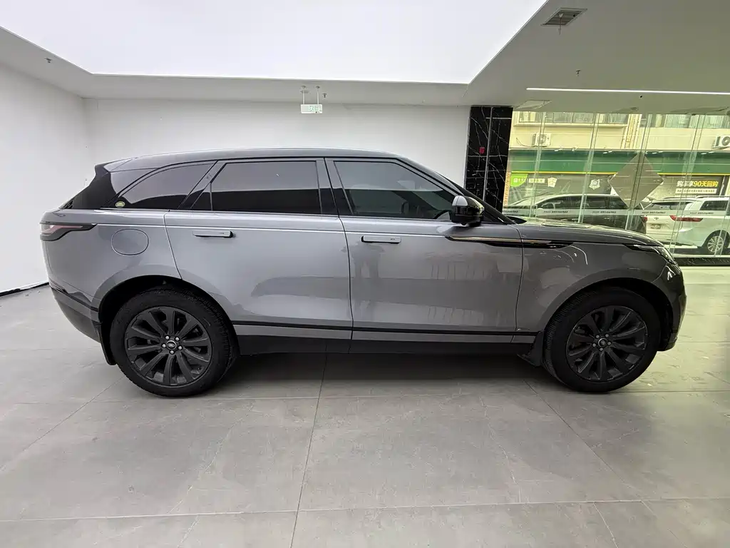 Land Rover Velar — миниатюра 11