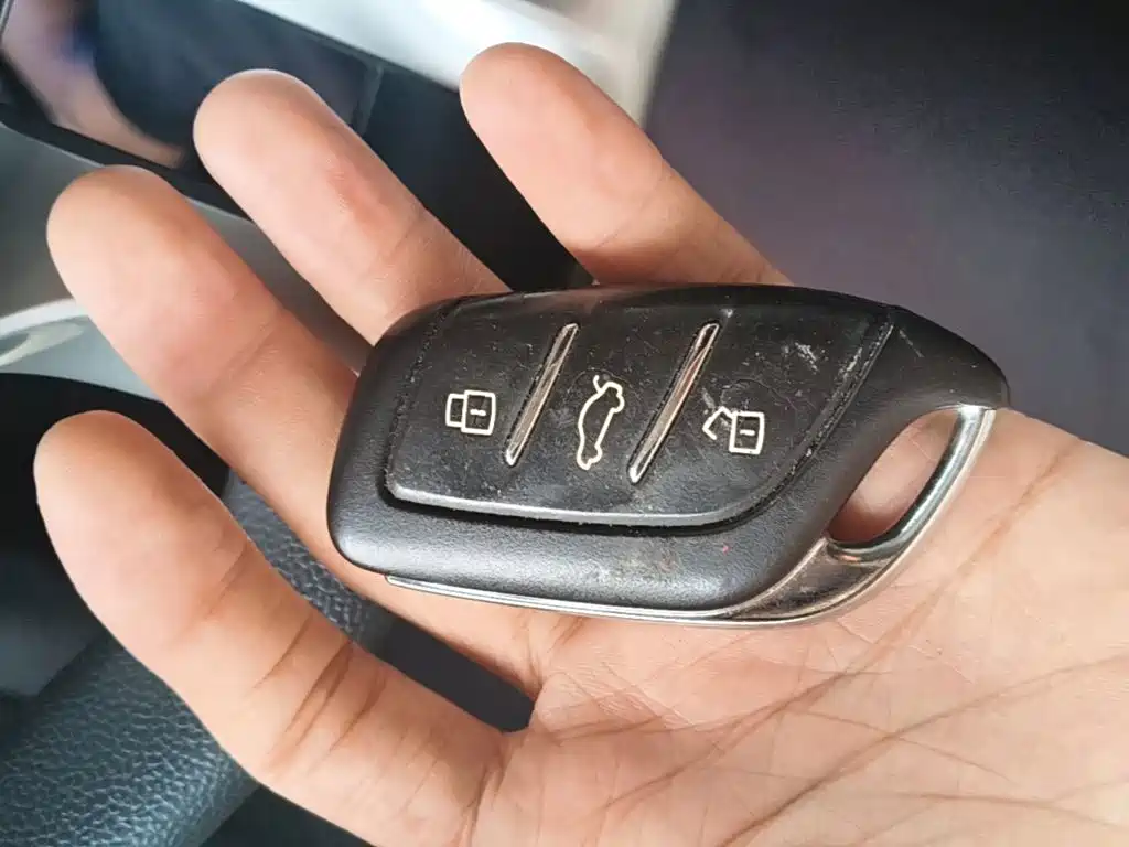 Roewe RX3 — миниатюра 9