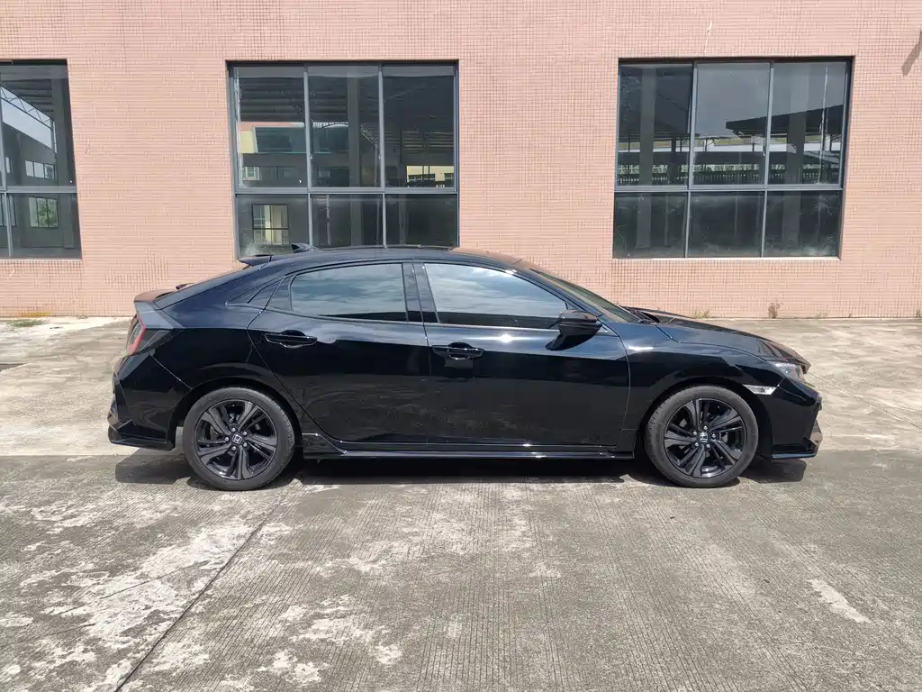 Honda Civic — миниатюра 4