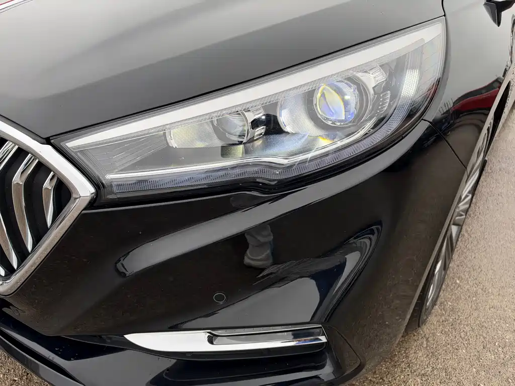 Hongqi Hongqi H5 — миниатюра 20