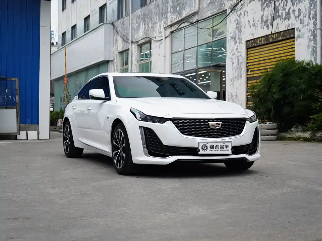Cadillac CT5 — миниатюра 2