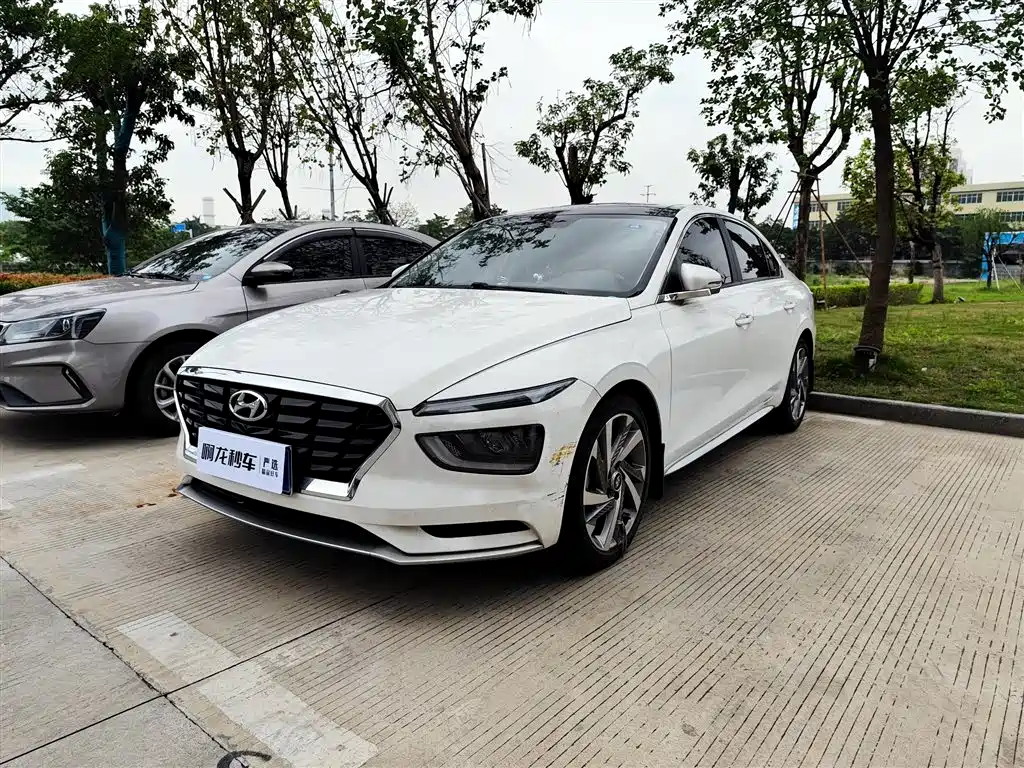 Hyundai Mistra 2021