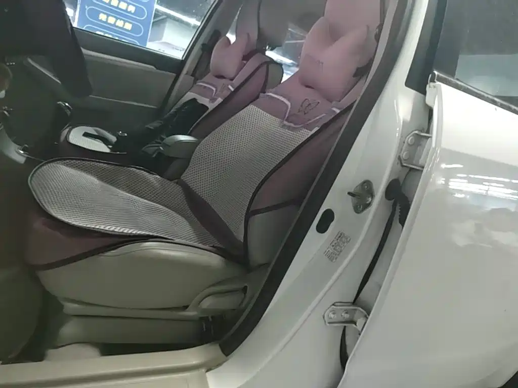 Geely Vision — миниатюра 15