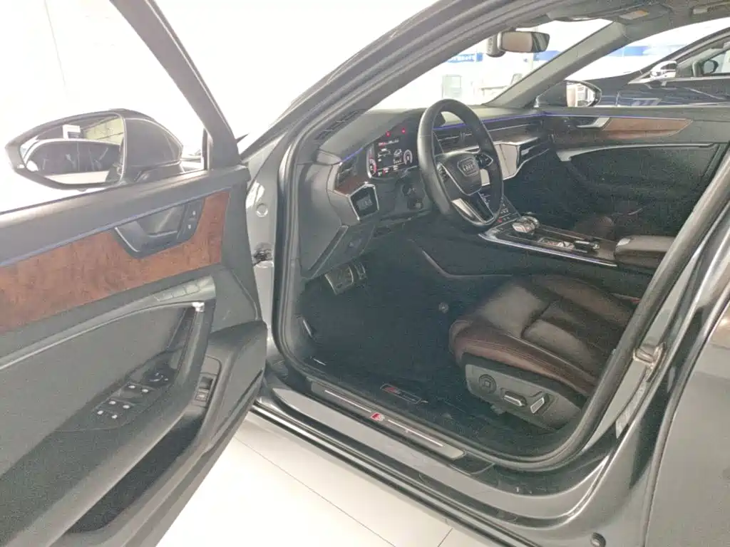 Audi A6L — миниатюра 16