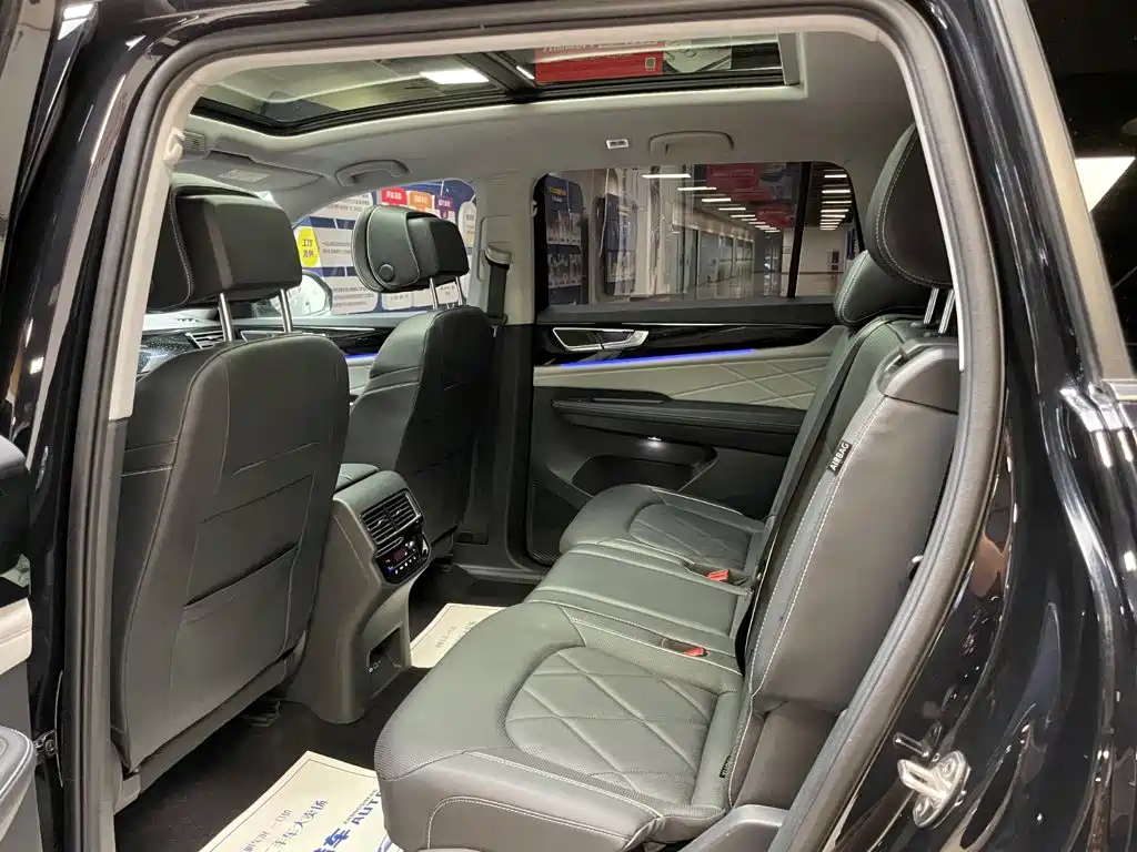 Volkswagen Teramont — миниатюра 11