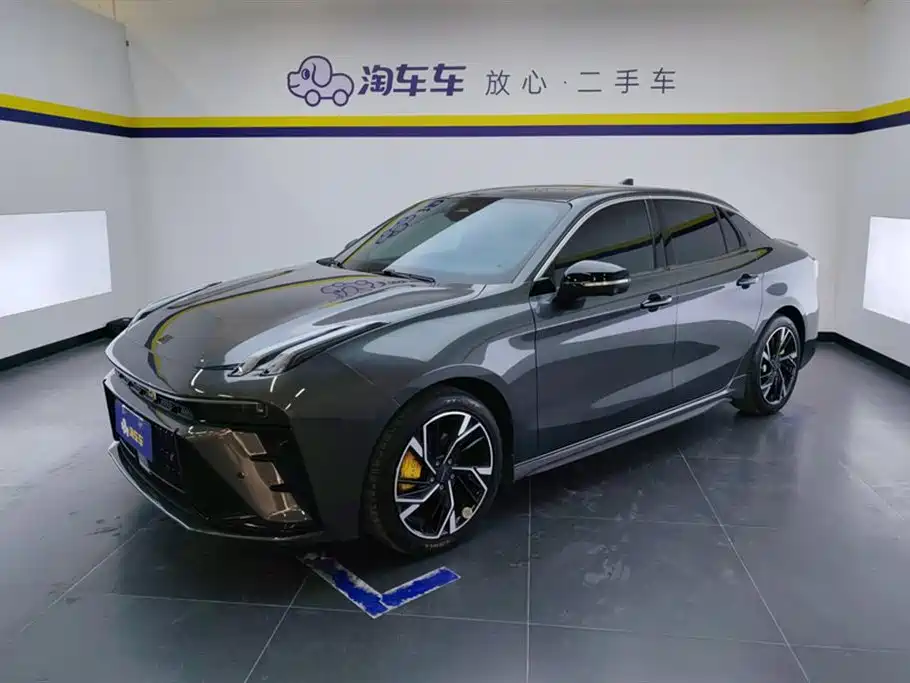 Купить Lynk & Co 03