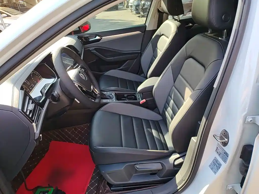 Volkswagen Sagitar — миниатюра 11