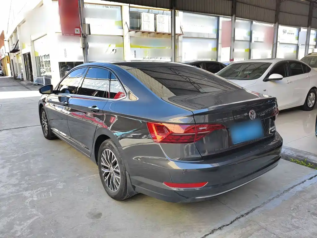 Volkswagen Sagitar — миниатюра 5