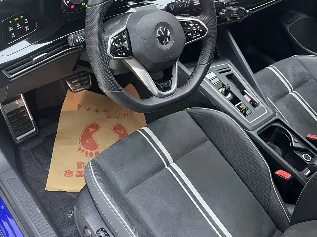 Volkswagen Golf — миниатюра 13
