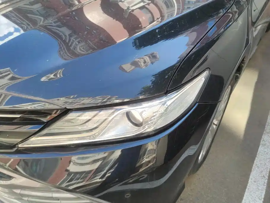 Toyota Camry — миниатюра 5