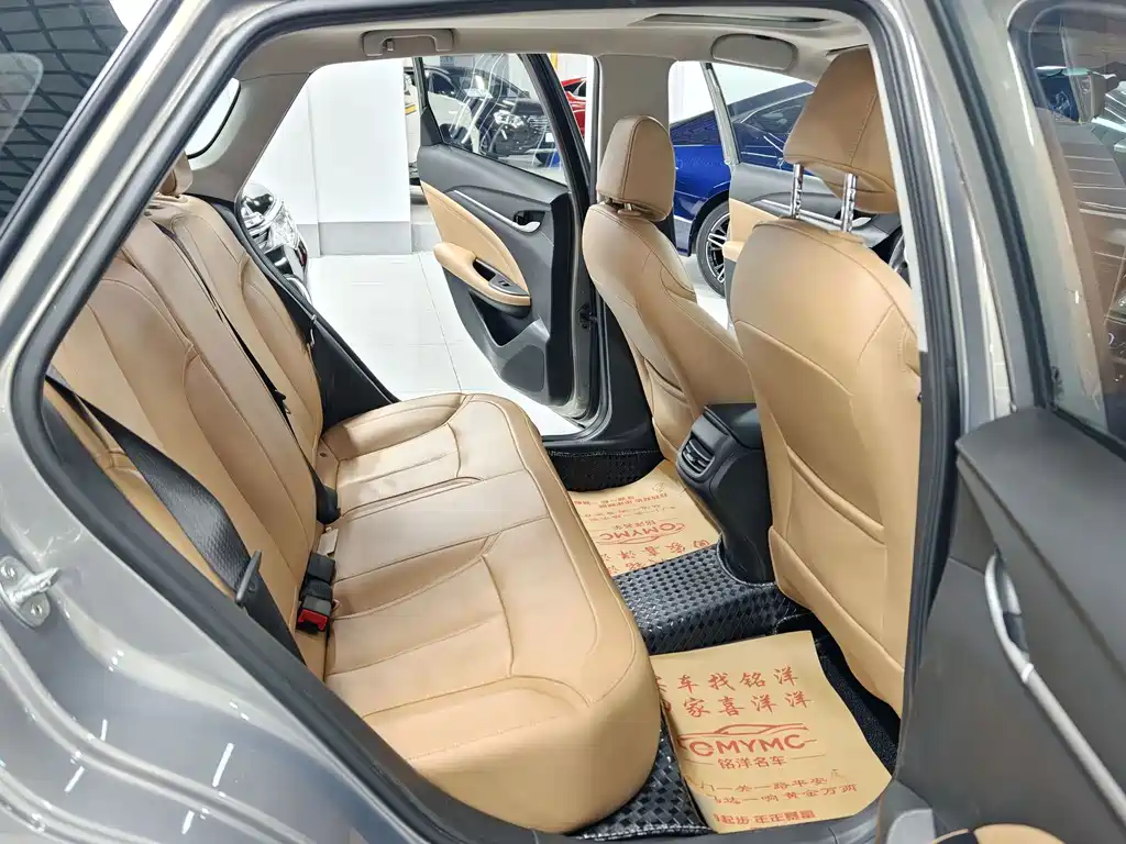 Buick Excelle — миниатюра 10