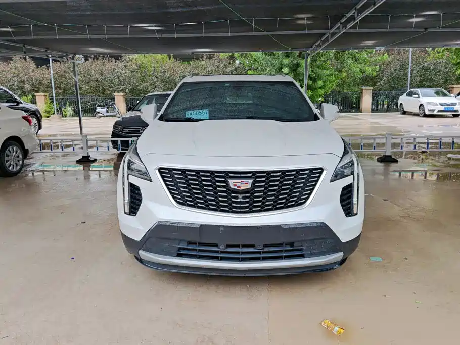Cadillac XT4 — миниатюра 2