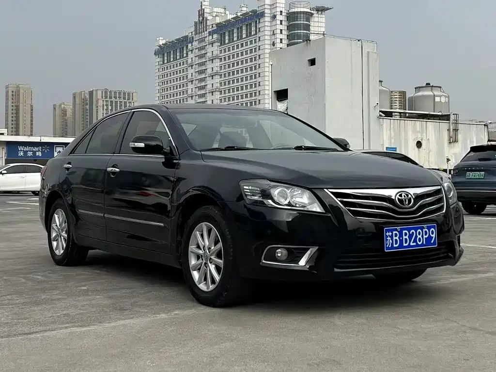 Toyota Camry 2013 200G Luxury