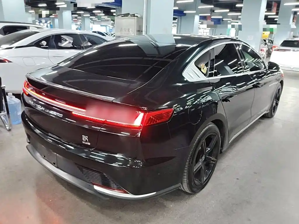 BYD Han — миниатюра 7