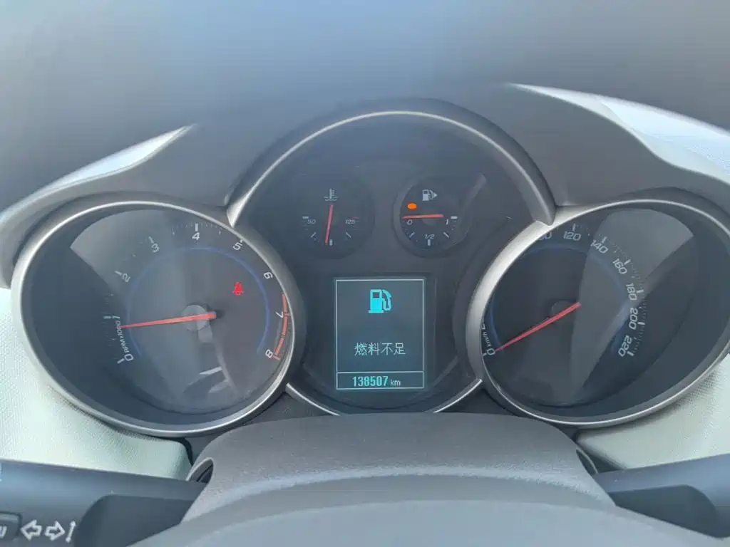 Chevrolet Cruze — миниатюра 12