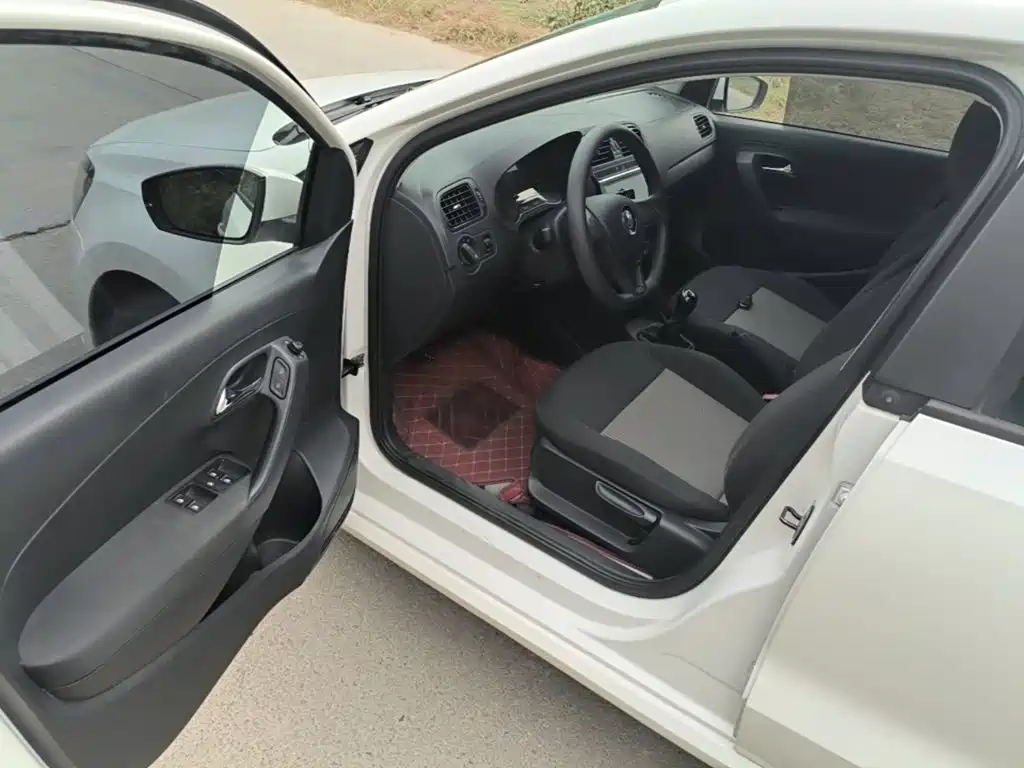 Volkswagen Polo — миниатюра 16