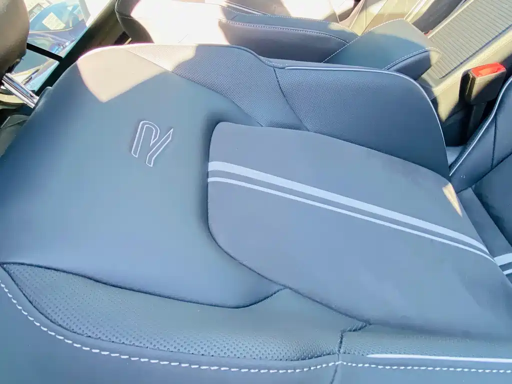 Volkswagen Golf — миниатюра 13