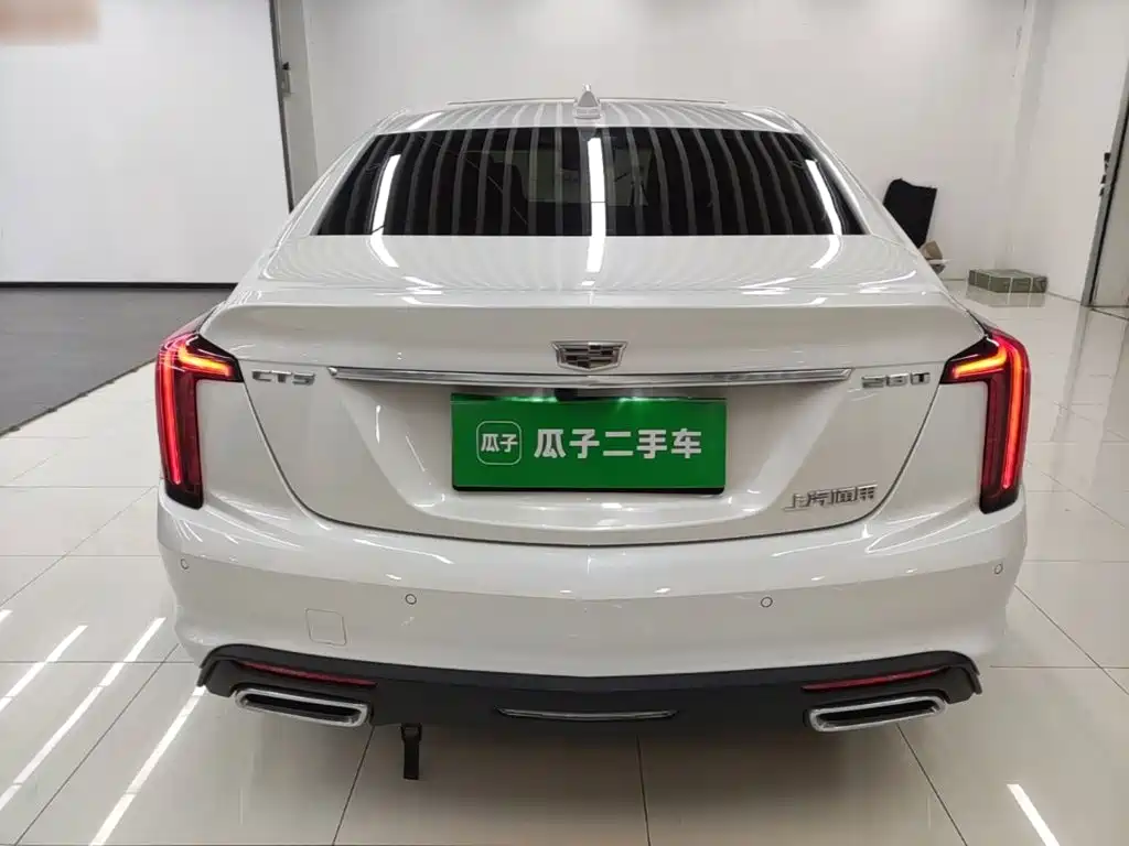 Cadillac CT5 — миниатюра 6