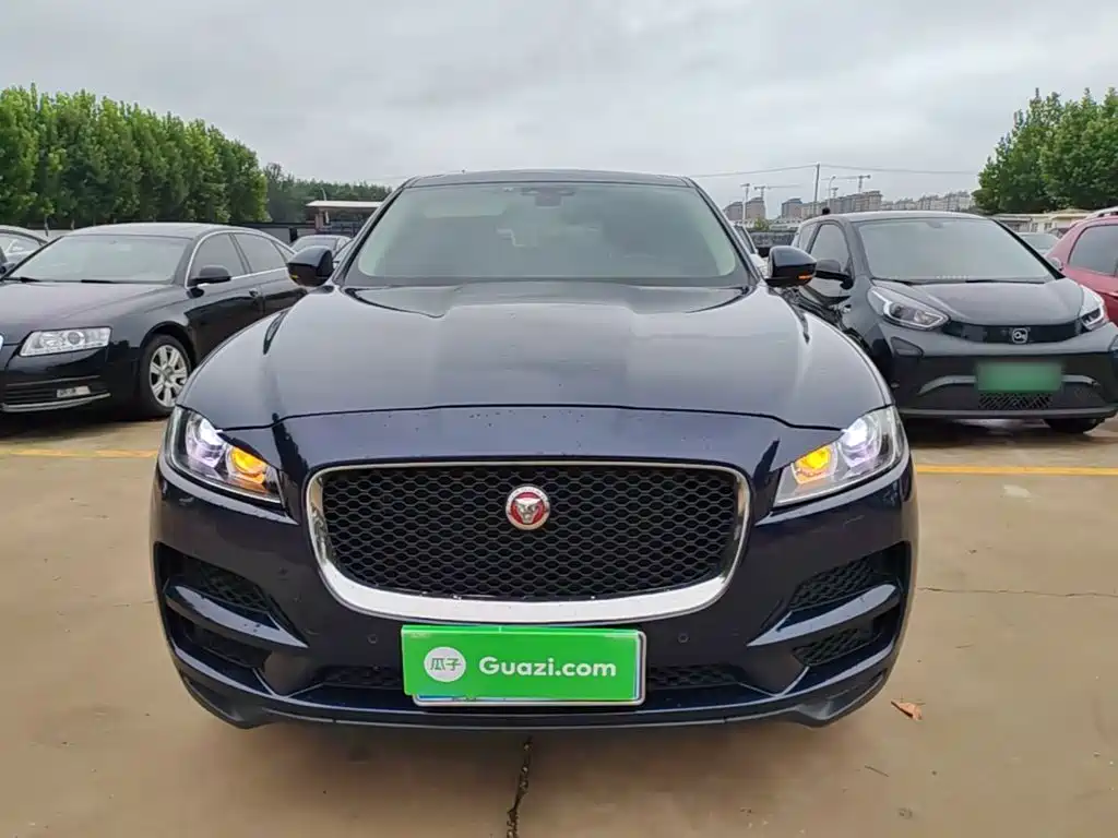 Jaguar F-PACE — миниатюра 3
