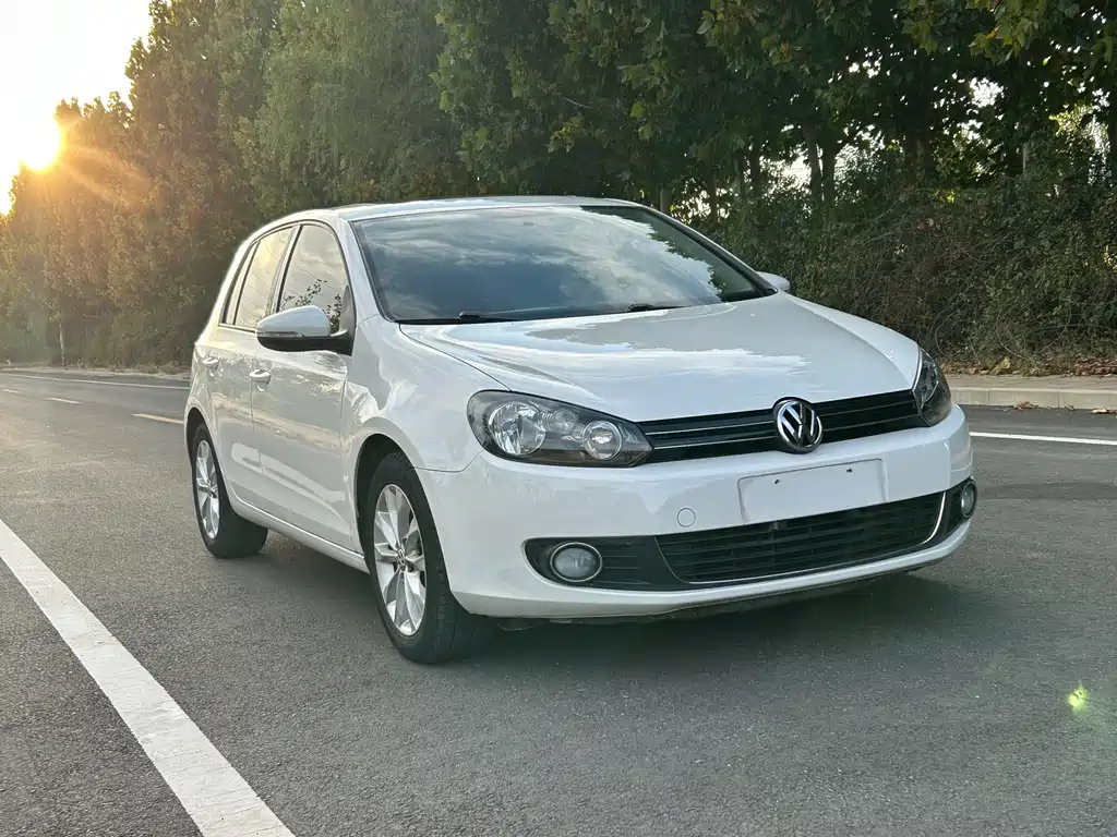 Volkswagen Golf — миниатюра 12