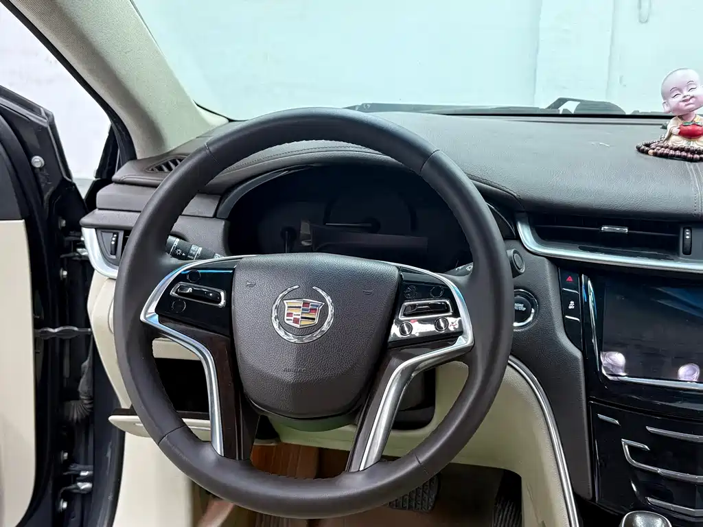 Cadillac XTS — миниатюра 9
