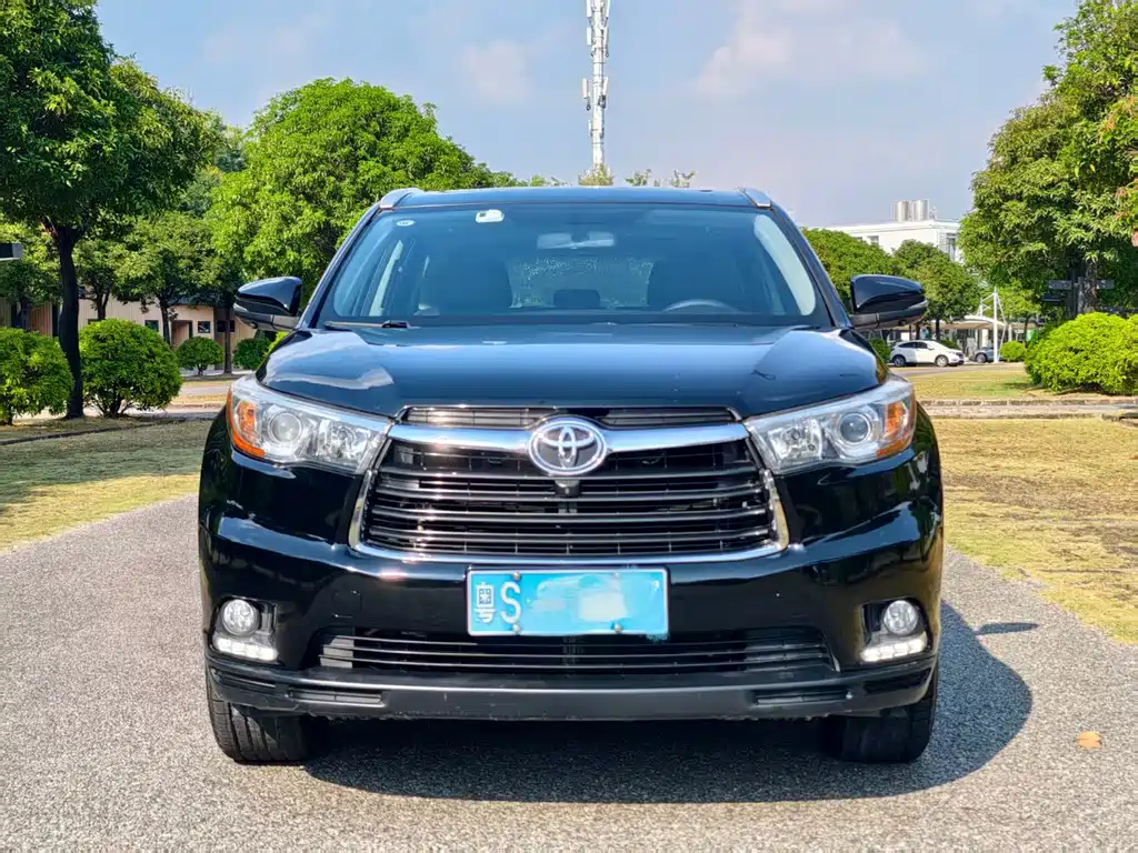 Toyota Highlander — миниатюра 2