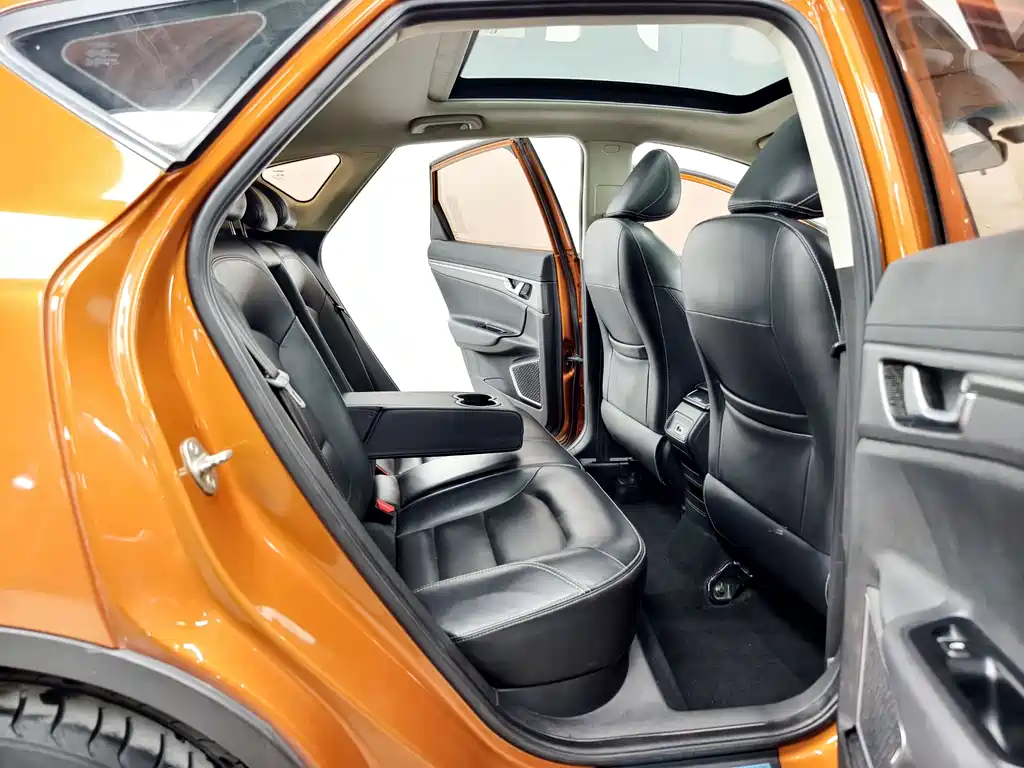 GEELY AUTOMOBILE EMGRAND GS