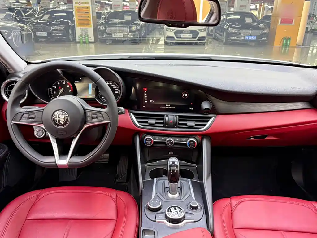 Alfa Romeo Giulia — миниатюра 15
