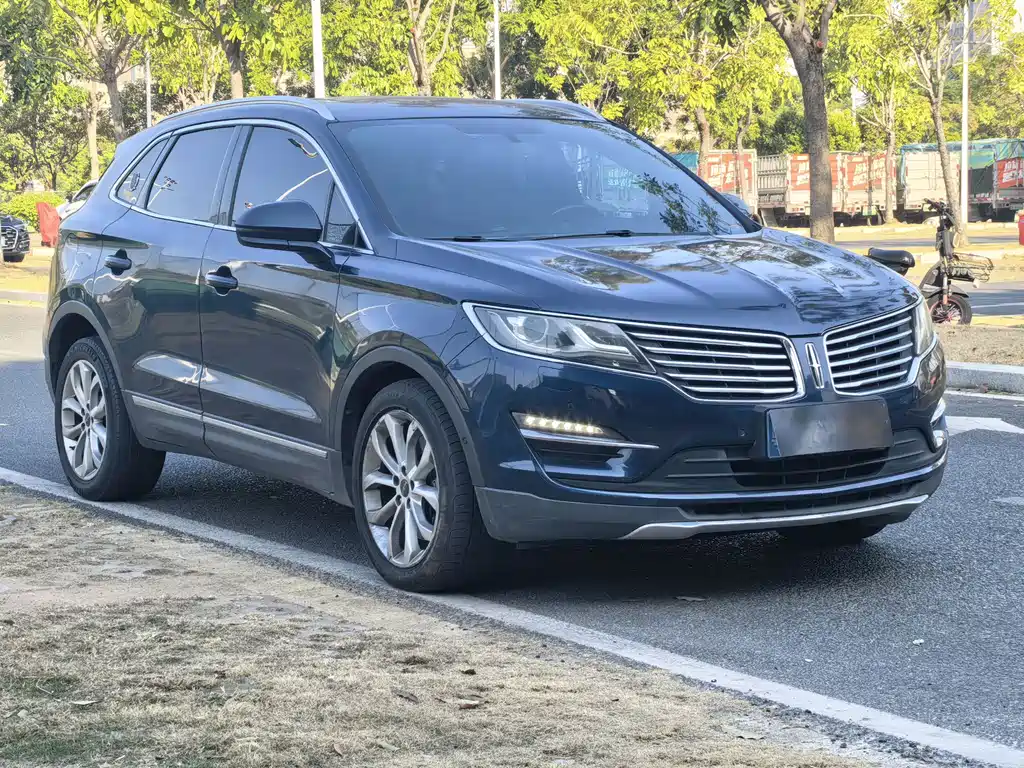 LINCOLN MKC