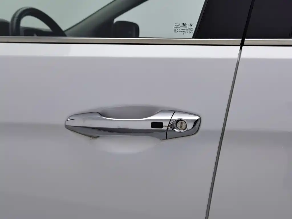 Hyundai Santa Fe — миниатюра 18