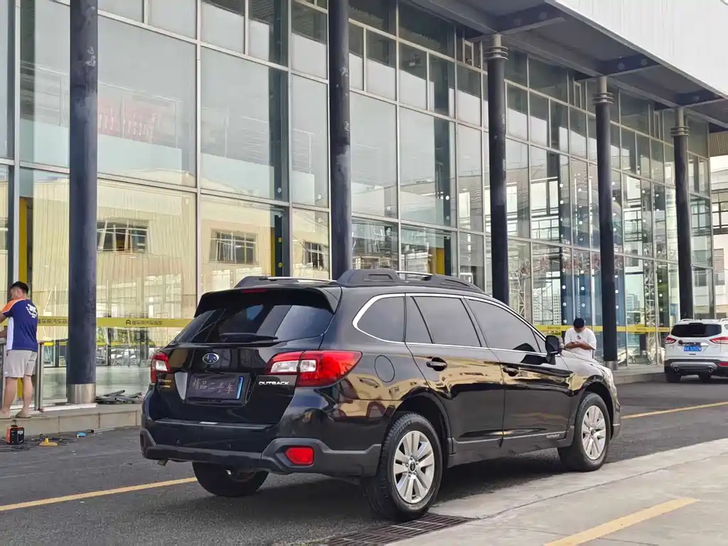 Subaru Outback — миниатюра 9