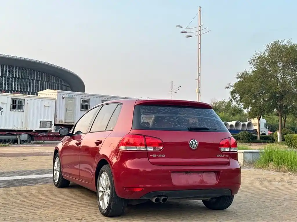 Volkswagen Golf — миниатюра 6