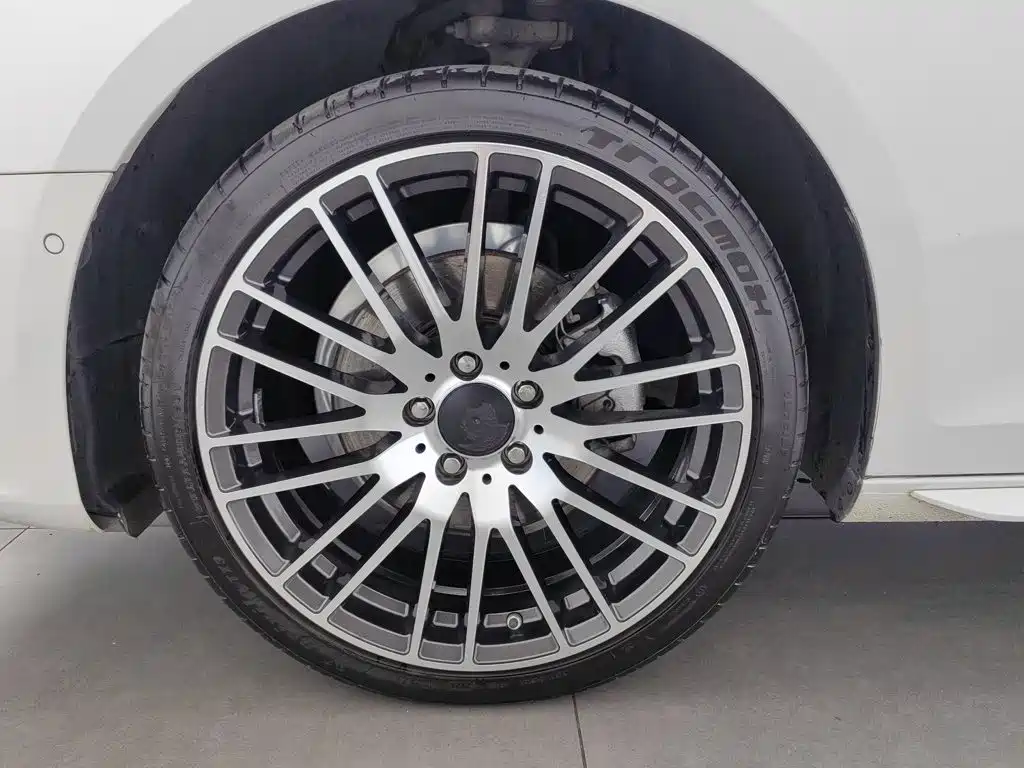 Audi A4L — миниатюра 17